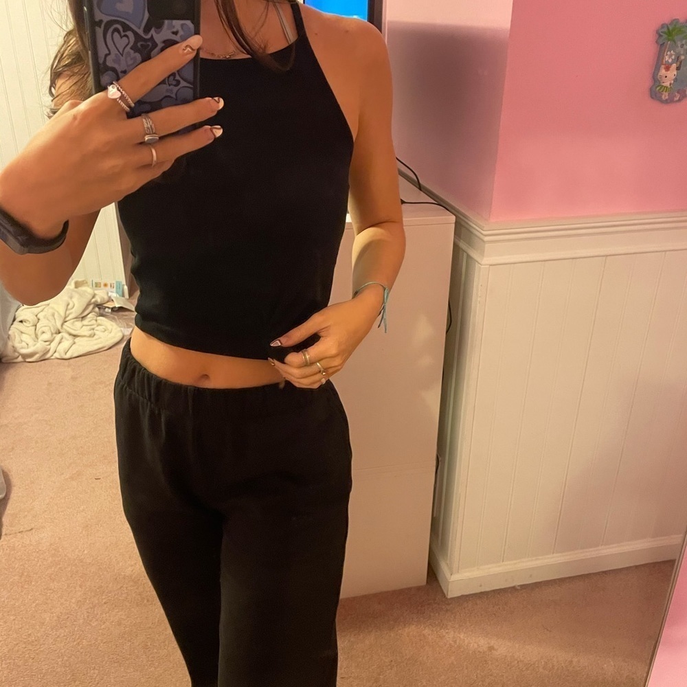 Black Brandy Melville crop top - Picture 3 of 3